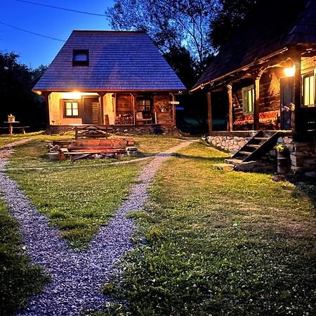 The Village Pension Breb Buitenkant foto