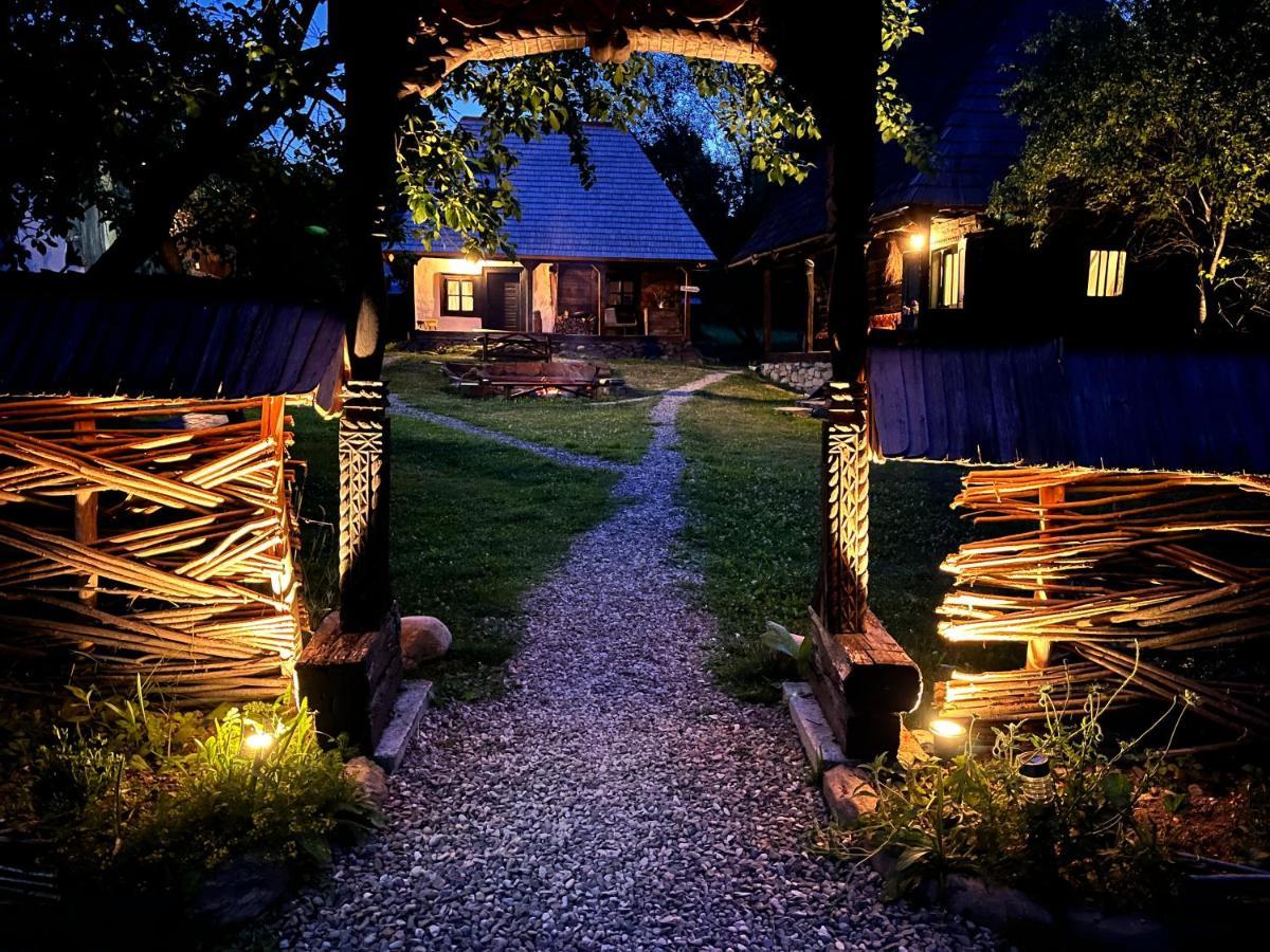 The Village Pension Breb Buitenkant foto