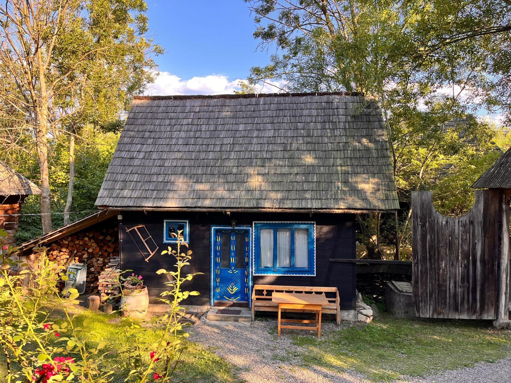 The Village Pension Breb Buitenkant foto